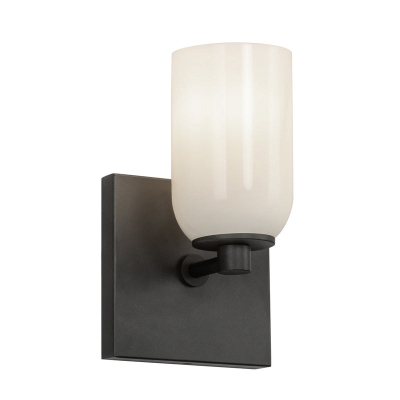 One Light Wall Sconce<br /><span style="color:#4AB0CE;">Entrega: 4-10 dias en USA</span><br /><span style="color:#4AB0CE;font-size:60%;">PREGUNTE POR ENTREGA EN PANAMA</span><br />Collection: Nola<br />Finish: Black/Glossy Opal Glass