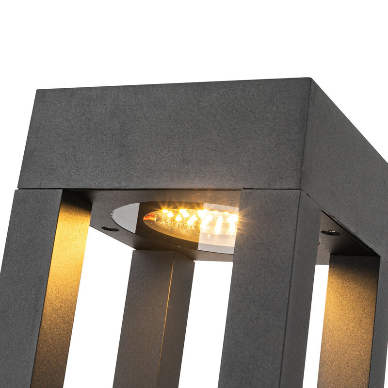 LED Exterior Bollard<br /><span style="color:#4AB0CE;">Entrega: 4-10 dias en USA</span><br /><span style="color:#4AB0CE;font-size:60%;">PREGUNTE POR ENTREGA EN PANAMA</span><br />Collection: Napa<br />Finish: Black
