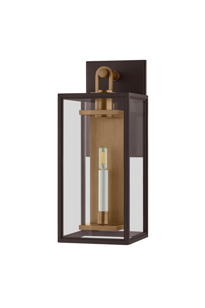 One Light Wall Sconce<br /><span style="color:#4AB0CE;">Entrega: 4-10 dias en USA</span><br /><span style="color:#4AB0CE;font-size:60%;">PREGUNTE POR ENTREGA EN PANAMA</span><br />Collection: Arnold<br />Finish: Patina Brass/Textured Bronze