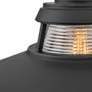 LED Post Mount<br /><span style="color:#4AB0CE;">Entrega: 4-10 dias en USA</span><br /><span style="color:#4AB0CE;font-size:60%;">PREGUNTE POR ENTREGA EN PANAMA</span><br />Collection: Troyer<br />Finish: Black