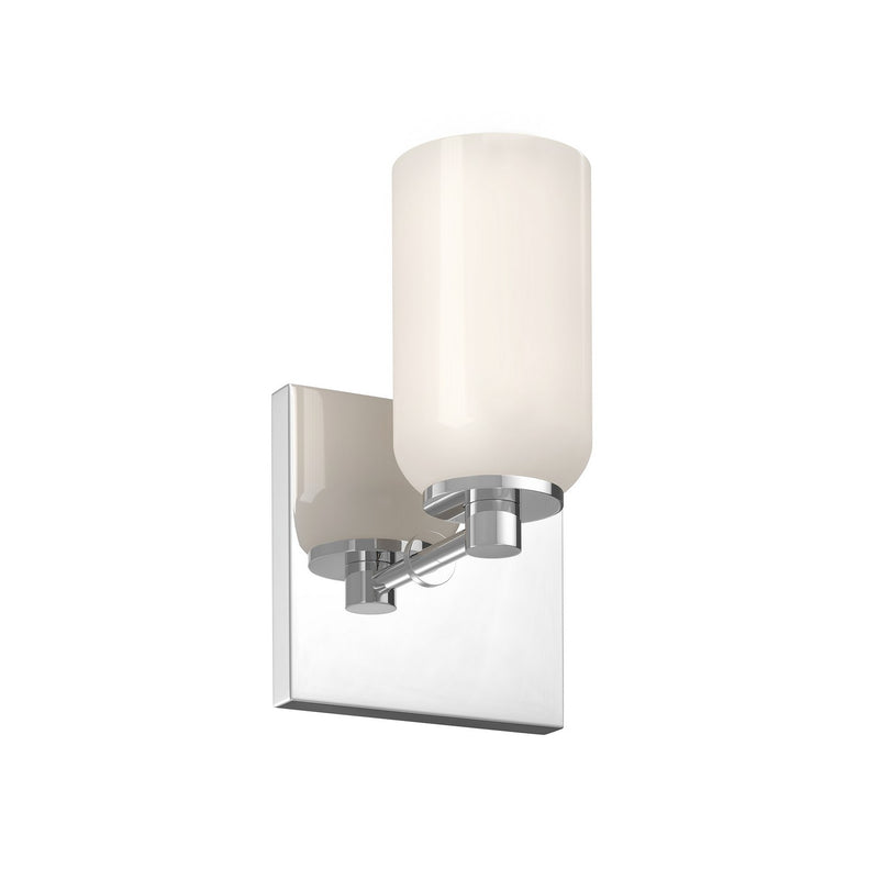 One Light Wall Sconce<br /><span style="color:#4AB0CE;">Entrega: 4-10 dias en USA</span><br /><span style="color:#4AB0CE;font-size:60%;">PREGUNTE POR ENTREGA EN PANAMA</span><br />Collection: Nola<br />Finish: Chrome/Glossy Opal Glass
