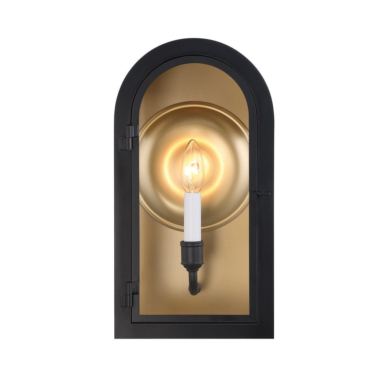 One Light Outdoor Wall Lantern<br /><span style="color:#4AB0CE;">Entrega: 4-10 dias en USA</span><br /><span style="color:#4AB0CE;font-size:60%;">PREGUNTE POR ENTREGA EN PANAMA</span><br />Collection: Grotto<br />Finish: Matte Black with Vintage Gold