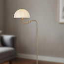 One Light Floor Lamp<br /><span style="color:#4AB0CE;">Entrega: 4-10 dias en USA</span><br /><span style="color:#4AB0CE;font-size:60%;">PREGUNTE POR ENTREGA EN PANAMA</span><br />Collection: Crosby<br />Finish: Brushed Gold