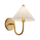 One Light Vanity<br /><span style="color:#4AB0CE;">Entrega: 4-10 dias en USA</span><br /><span style="color:#4AB0CE;font-size:60%;">PREGUNTE POR ENTREGA EN PANAMA</span><br />Collection: Serena<br />Finish: Aged Gold/Opal Glass