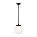 One Light Pendant<br /><span style="color:#4AB0CE;">Entrega: 4-10 dias en USA</span><br /><span style="color:#4AB0CE;font-size:60%;">PREGUNTE POR ENTREGA EN PANAMA</span><br />Collection: Leo - Hanging Globe<br />Finish: Midnight Black