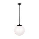 One Light Pendant<br /><span style="color:#4AB0CE;">Entrega: 11-12 semanas en USA</span><br /><span style="color:#4AB0CE;font-size:60%;">PREGUNTE POR ENTREGA EN PANAMA</span><br />Collection: Leo - Hanging Globe<br />Finish: Midnight Black