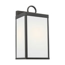 One Light Wall Lantern<br /><span style="color:#4AB0CE;">Entrega: 13-14 semanas en USA</span><br /><span style="color:#4AB0CE;font-size:60%;">PREGUNTE POR ENTREGA EN PANAMA</span><br />Collection: Howell<br />Finish: Antique Bronze