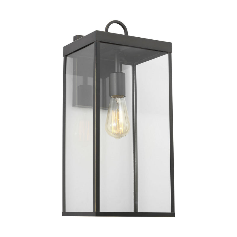 One Light Wall Lantern<br /><span style="color:#4AB0CE;">Entrega: 4-10 dias en USA</span><br /><span style="color:#4AB0CE;font-size:60%;">PREGUNTE POR ENTREGA EN PANAMA</span><br />Collection: Howell<br />Finish: Antique Bronze