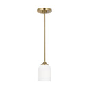 One Light Mini Pendant<br /><span style="color:#4AB0CE;">Entrega: 4-10 dias en USA</span><br /><span style="color:#4AB0CE;font-size:60%;">PREGUNTE POR ENTREGA EN PANAMA</span><br />Collection: Emile<br />Finish: Satin Brass