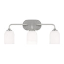 Three Light Vanity<br /><span style="color:#4AB0CE;">Entrega: 4-10 dias en USA</span><br /><span style="color:#4AB0CE;font-size:60%;">PREGUNTE POR ENTREGA EN PANAMA</span><br />Collection: Emile<br />Finish: Brushed Steel
