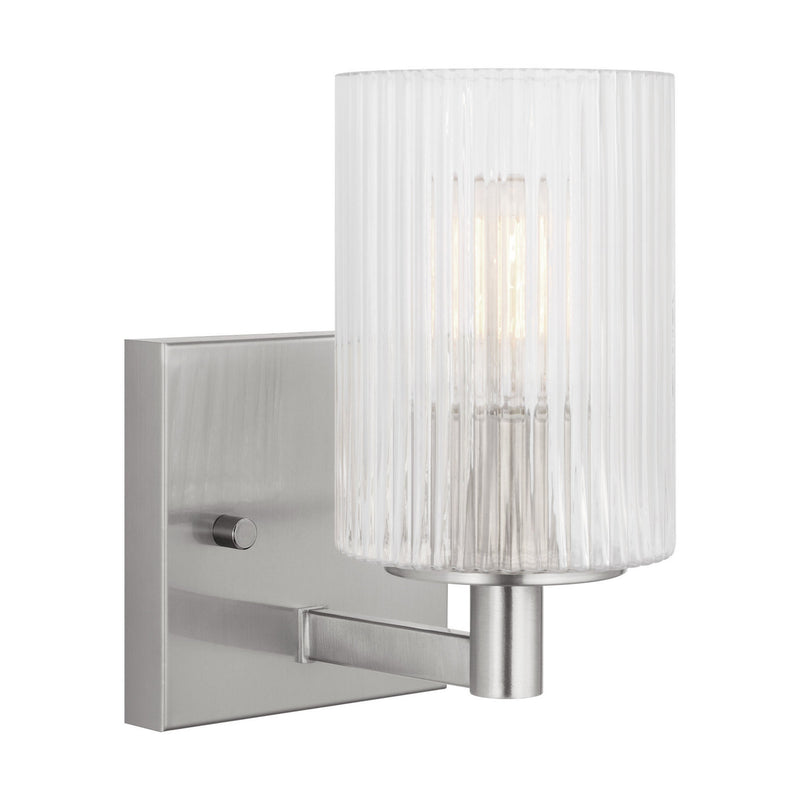 One Light Wall / Bath Sconce<br /><span style="color:#4AB0CE;">Entrega: 4-10 dias en USA</span><br /><span style="color:#4AB0CE;font-size:60%;">PREGUNTE POR ENTREGA EN PANAMA</span><br />Collection: Lando<br />Finish: Brushed Steel