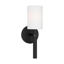 One Light Wall Sconce<br /><span style="color:#4AB0CE;">Entrega: 4-10 dias en USA</span><br /><span style="color:#4AB0CE;font-size:60%;">PREGUNTE POR ENTREGA EN PANAMA</span><br />Collection: Manor<br />Finish: Midnight Black
