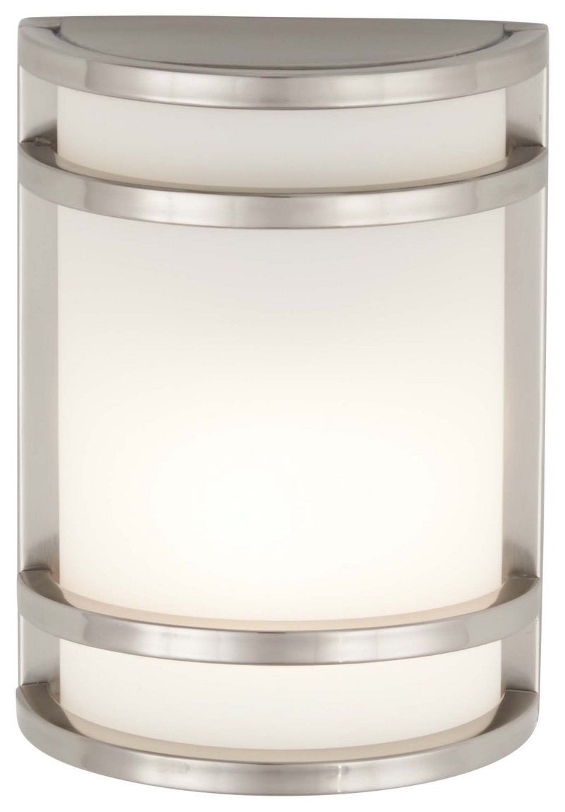 One Light Pocket Lantern<br /><span style="color:#4AB0CE;">Entrega: 4-10 dias en USA</span><br /><span style="color:#4AB0CE;font-size:60%;">PREGUNTE POR ENTREGA EN PANAMA</span><br />Collection: Bay View<br />Finish: Brushed Stainless Steel