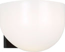 One Light Wall Sconce<br /><span style="color:#4AB0CE;">Entrega: 4-10 dias en USA</span><br /><span style="color:#4AB0CE;font-size:60%;">PREGUNTE POR ENTREGA EN PANAMA</span><br />Collection: Cheverny<br />Finish: Aged Iron | Aged Iron
