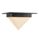 One Light Flush Mount<br /><span style="color:#4AB0CE;">Entrega: 3-4 semanas en USA</span><br /><span style="color:#4AB0CE;font-size:60%;">PREGUNTE POR ENTREGA EN PANAMA</span><br />Collection: Mineral<br />Finish: Urban Bronze/Matte Opal Glass