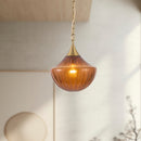 One Light Pendant<br /><span style="color:#4AB0CE;">Entrega: 4-10 dias en USA</span><br /><span style="color:#4AB0CE;font-size:60%;">PREGUNTE POR ENTREGA EN PANAMA</span><br />Collection: Farrah<br />Finish: Brushed Gold/Amber