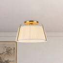 One Light Semi-Flush Mount<br /><span style="color:#4AB0CE;">Entrega: 4-10 dias en USA</span><br /><span style="color:#4AB0CE;font-size:60%;">PREGUNTE POR ENTREGA EN PANAMA</span><br />Collection: Scout<br />Finish: Brushed Gold/White Linen
