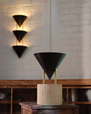 One Light Table Lamp<br /><span style="color:#4AB0CE;">Entrega: 4-10 dias en USA</span><br /><span style="color:#4AB0CE;font-size:60%;">PREGUNTE POR ENTREGA EN PANAMA</span><br />Collection: Versus<br />Finish: Urban Bronze