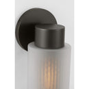 One Light Outdoor Wall Mount<br /><span style="color:#4AB0CE;">Entrega: 4-10 dias en USA</span><br /><span style="color:#4AB0CE;font-size:60%;">PREGUNTE POR ENTREGA EN PANAMA</span><br />Collection: Ridge<br />Finish: Antique Bronze