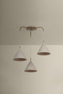 Three Light Chandelier<br /><span style="color:#4AB0CE;">Entrega: 8-9 semanas en USA</span><br /><span style="color:#4AB0CE;font-size:60%;">PREGUNTE POR ENTREGA EN PANAMA</span><br />Collection: Benson<br />Finish: Patina Brass