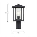 One Light Outdoor Post Lantern<br /><span style="color:#4AB0CE;">Entrega: 4-10 dias en USA</span><br /><span style="color:#4AB0CE;font-size:60%;">PREGUNTE POR ENTREGA EN PANAMA</span><br />Collection: Hunnington<br />Finish: Black