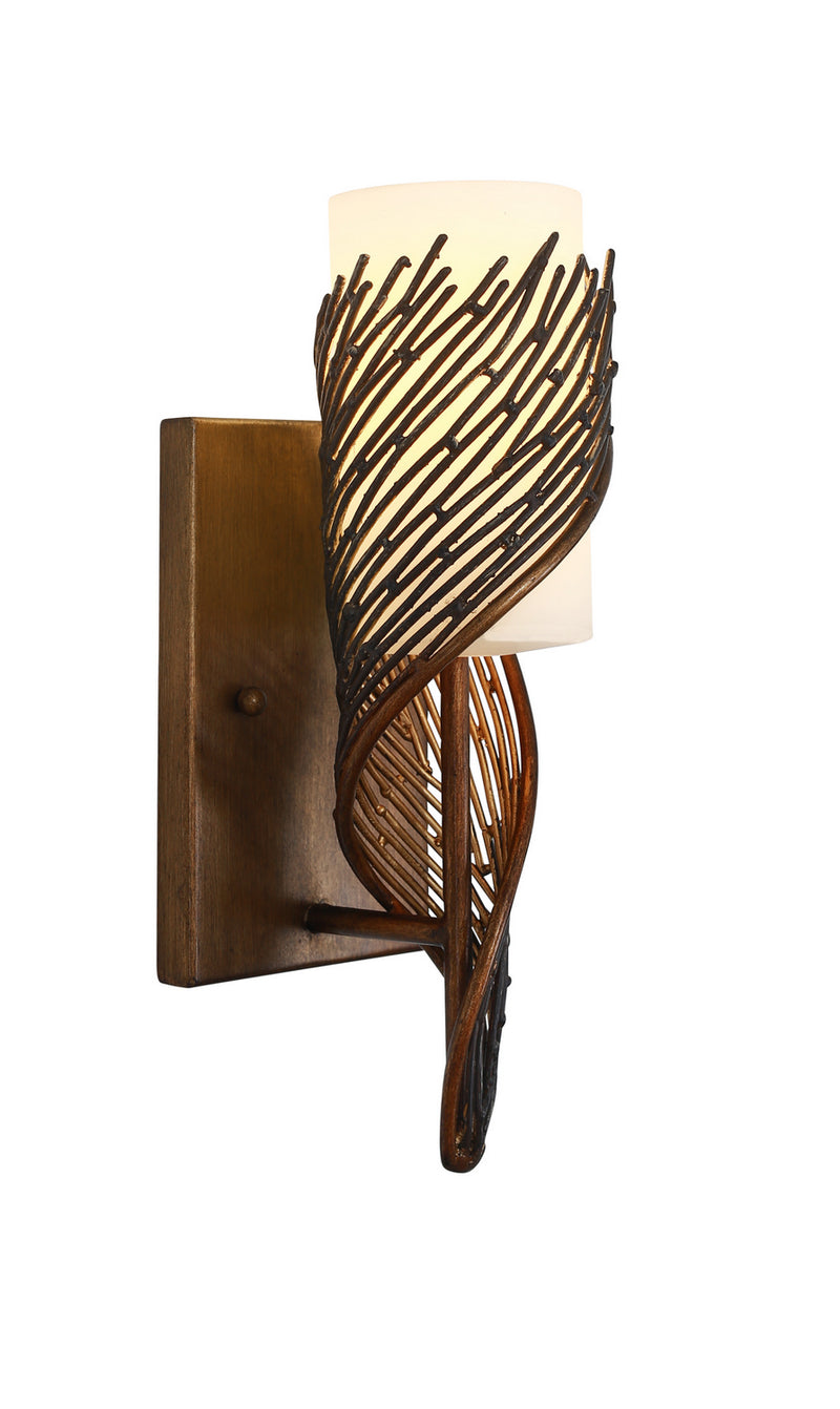 One Light Wall Sconce<br /><span style="color:#4AB0CE;">Entrega: 4-10 dias en USA</span><br /><span style="color:#4AB0CE;font-size:60%;">PREGUNTE POR ENTREGA EN PANAMA</span><br />Collection: Flow<br />Finish: Hammered Ore