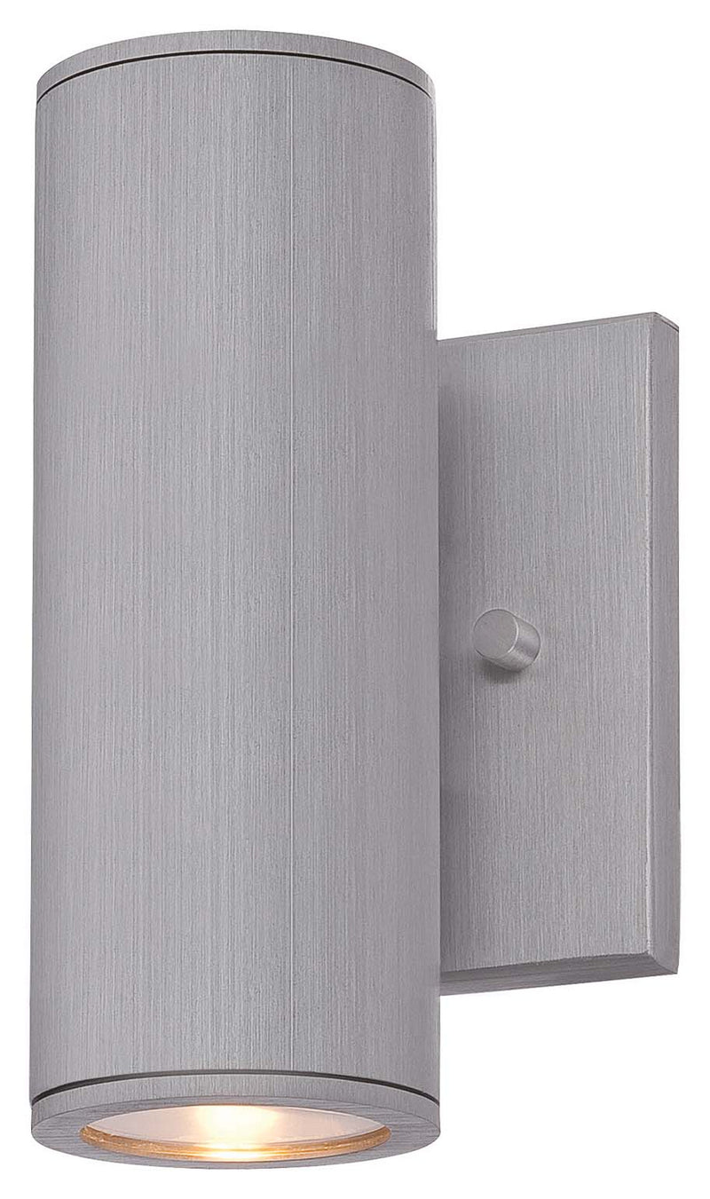 LED Outdoor Wall Mount<br /><span style="color:#4AB0CE;">Entrega: 4-10 dias en USA</span><br /><span style="color:#4AB0CE;font-size:60%;">PREGUNTE POR ENTREGA EN PANAMA</span><br />Collection: Skyline<br />Finish: Brushed Aluminum