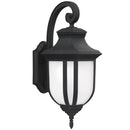 One Light Outdoor Wall Lantern<br /><span style="color:#4AB0CE;">Entrega: 4-10 dias en USA</span><br /><span style="color:#4AB0CE;font-size:60%;">PREGUNTE POR ENTREGA EN PANAMA</span><br />Collection: Childress<br />Finish: Black