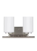 Two Light Wall / Bath<br /><span style="color:#4AB0CE;">Entrega: 4-10 dias en USA</span><br /><span style="color:#4AB0CE;font-size:60%;">PREGUNTE POR ENTREGA EN PANAMA</span><br />Collection: Oslo<br />Finish: Brushed Nickel
