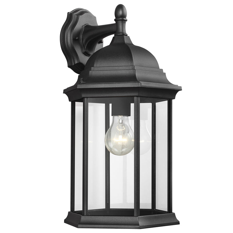 One Light Outdoor Wall Lantern<br /><span style="color:#4AB0CE;">Entrega: 4-10 dias en USA</span><br /><span style="color:#4AB0CE;font-size:60%;">PREGUNTE POR ENTREGA EN PANAMA</span><br />Collection: Sevier<br />Finish: Black