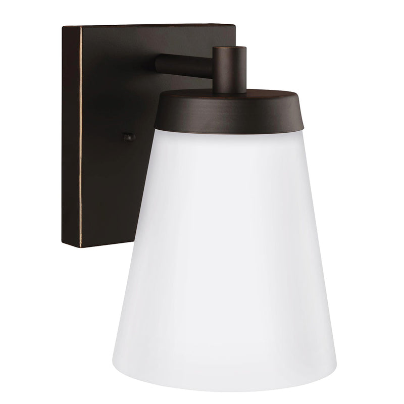 Generation Lighting - 8638601-71 - One Light Outdoor Wall Lantern - Renville - Antique Bronze