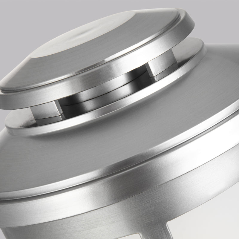 One Light Post Lantern<br /><span style="color:#4AB0CE;">Entrega: 4-10 dias en USA</span><br /><span style="color:#4AB0CE;font-size:60%;">PREGUNTE POR ENTREGA EN PANAMA</span><br />Collection: Newport<br />Finish: Painted Brushed Steel