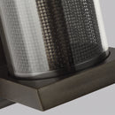 One Light Wall Sconce<br /><span style="color:#4AB0CE;">Entrega: 4-10 dias en USA</span><br /><span style="color:#4AB0CE;font-size:60%;">PREGUNTE POR ENTREGA EN PANAMA</span><br />Collection: Silo<br />Finish: Antique Bronze