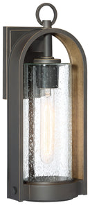 One Light Wall Mount<br /><span style="color:#4AB0CE;">Entrega: 4-10 dias en USA</span><br /><span style="color:#4AB0CE;font-size:60%;">PREGUNTE POR ENTREGA EN PANAMA</span><br />Collection: Kamstra<br />Finish: Oil Rubbed Bronze w/Gold Highlights