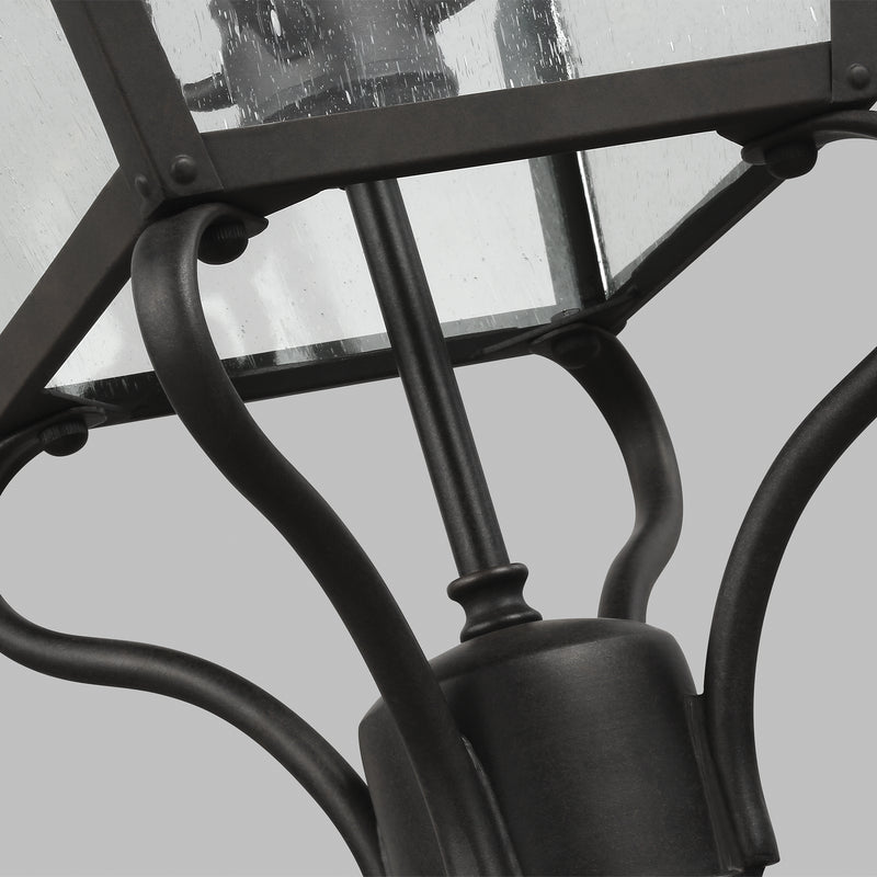 Four Light Post Lantern<br /><span style="color:#4AB0CE;">Entrega: 4-10 dias en USA</span><br /><span style="color:#4AB0CE;font-size:60%;">PREGUNTE POR ENTREGA EN PANAMA</span><br />Collection: Galena<br />Finish: Sable