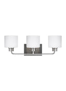 Three Light Wall / Bath<br /><span style="color:#4AB0CE;">Entrega: 4-10 dias en USA</span><br /><span style="color:#4AB0CE;font-size:60%;">PREGUNTE POR ENTREGA EN PANAMA</span><br />Collection: Canfield<br />Finish: Brushed Nickel