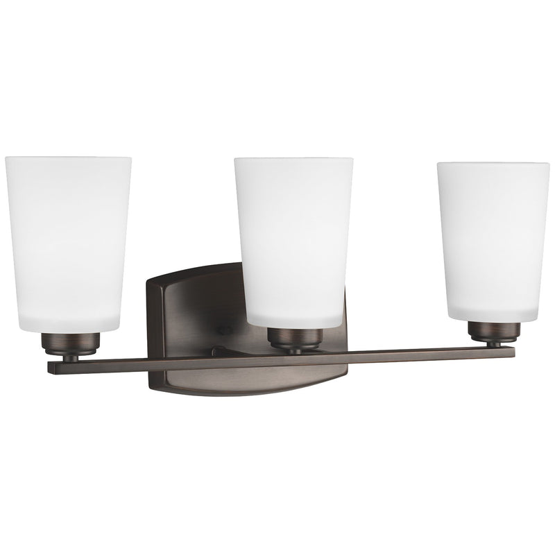 Three Light Wall / Bath<br /><span style="color:#4AB0CE;">Entrega: 4-10 dias en USA</span><br /><span style="color:#4AB0CE;font-size:60%;">PREGUNTE POR ENTREGA EN PANAMA</span><br />Collection: Franport<br />Finish: Bronze