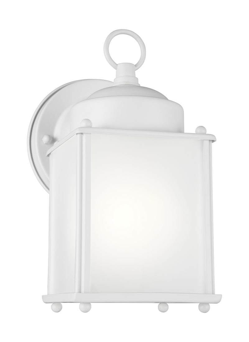 One Light Outdoor Wall Lantern<br /><span style="color:#4AB0CE;">Entrega: 4-10 dias en USA</span><br /><span style="color:#4AB0CE;font-size:60%;">PREGUNTE POR ENTREGA EN PANAMA</span><br />Collection: New Castle<br />Finish: White