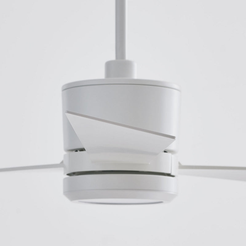 52" Ceiling Fan<br /><span style="color:#4AB0CE;">Entrega: 4-10 dias en USA</span><br /><span style="color:#4AB0CE;font-size:60%;">PREGUNTE POR ENTREGA EN PANAMA</span><br />Collection: Vision<br />Finish: Matte White