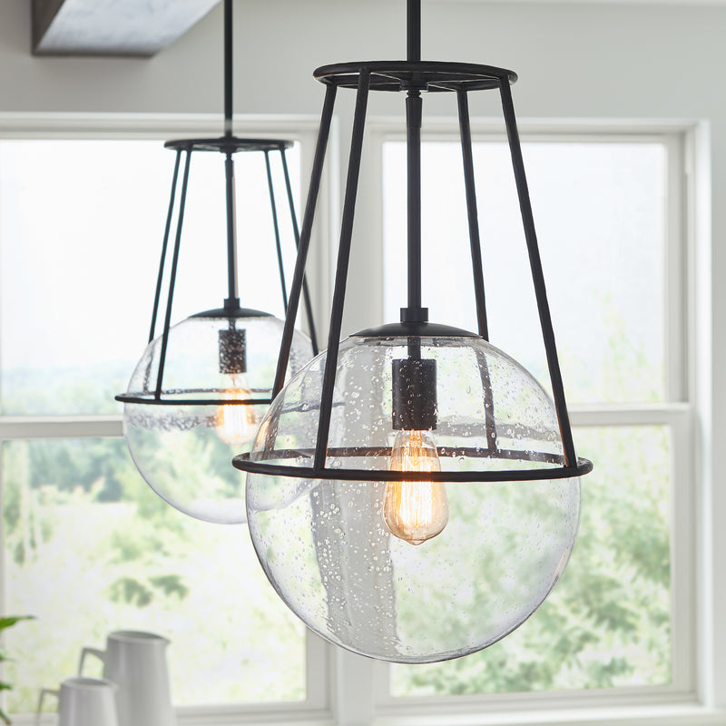 One Light Pendant<br /><span style="color:#4AB0CE;">Entrega: 4-10 dias en USA</span><br /><span style="color:#4AB0CE;font-size:60%;">PREGUNTE POR ENTREGA EN PANAMA</span><br />Collection: Atlas<br />Finish: Aged Iron