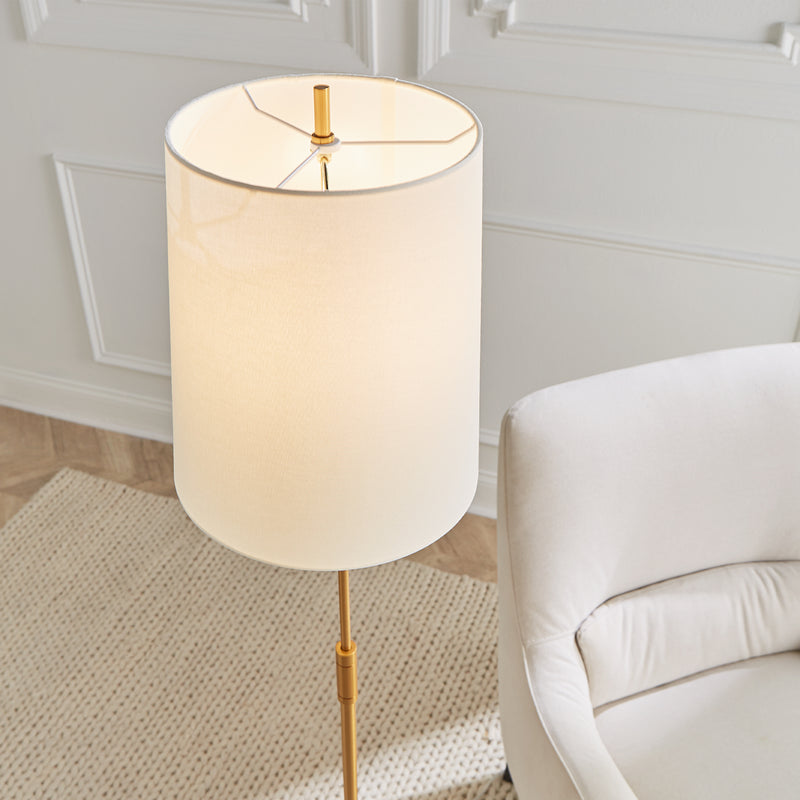 One Light Floor Lamp<br /><span style="color:#4AB0CE;">Entrega: 7-8 semanas en USA</span><br /><span style="color:#4AB0CE;font-size:60%;">PREGUNTE POR ENTREGA EN PANAMA</span><br />Collection: Beckham Classic<br />Finish: Burnished Brass