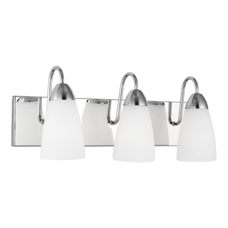 Three Light Wall / Bath<br /><span style="color:#4AB0CE;">Entrega: 4-10 dias en USA</span><br /><span style="color:#4AB0CE;font-size:60%;">PREGUNTE POR ENTREGA EN PANAMA</span><br />Collection: Seville<br />Finish: Chrome