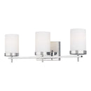 Three Light Wall / Bath<br /><span style="color:#4AB0CE;">Entrega: 4-10 dias en USA</span><br /><span style="color:#4AB0CE;font-size:60%;">PREGUNTE POR ENTREGA EN PANAMA</span><br />Collection: Zire<br />Finish: Chrome