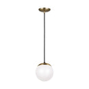 One Light Pendant<br /><span style="color:#4AB0CE;">Entrega: 4-5 semanas en USA</span><br /><span style="color:#4AB0CE;font-size:60%;">PREGUNTE POR ENTREGA EN PANAMA</span><br />Collection: Leo - Hanging Globe<br />Finish: Satin Brass