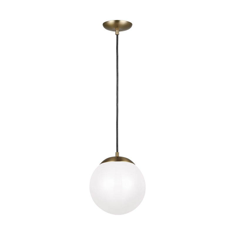 LED Pendant<br /><span style="color:#4AB0CE;">Entrega: 4-10 dias en USA</span><br /><span style="color:#4AB0CE;font-size:60%;">PREGUNTE POR ENTREGA EN PANAMA</span><br />Collection: Leo - Hanging Globe<br />Finish: Satin Brass