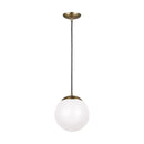 LED Pendant<br /><span style="color:#4AB0CE;">Entrega: 4-10 dias en USA</span><br /><span style="color:#4AB0CE;font-size:60%;">PREGUNTE POR ENTREGA EN PANAMA</span><br />Collection: Leo - Hanging Globe<br />Finish: Satin Brass