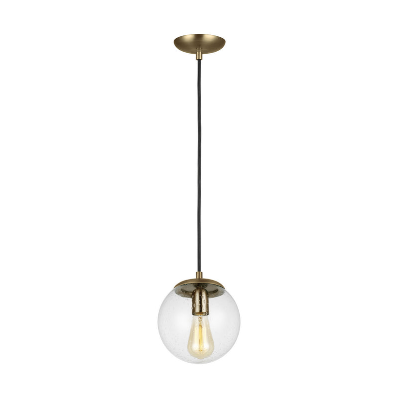 One Light Pendant<br /><span style="color:#4AB0CE;">Entrega: 4-10 dias en USA</span><br /><span style="color:#4AB0CE;font-size:60%;">PREGUNTE POR ENTREGA EN PANAMA</span><br />Collection: Leo - Hanging Globe<br />Finish: Satin Brass