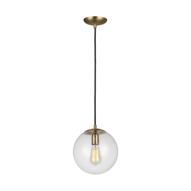 One Light Pendant<br /><span style="color:#4AB0CE;">Entrega: 4-10 dias en USA</span><br /><span style="color:#4AB0CE;font-size:60%;">PREGUNTE POR ENTREGA EN PANAMA</span><br />Collection: Leo - Hanging Globe<br />Finish: Satin Brass