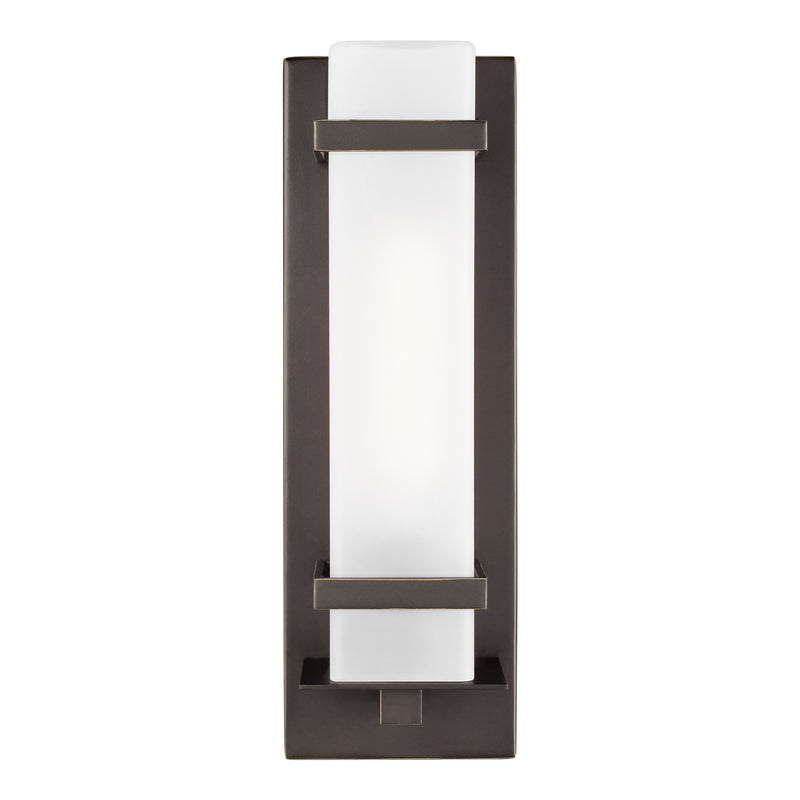 One Light Outdoor Wall Lantern<br /><span style="color:#4AB0CE;">Entrega: 4-10 dias en USA</span><br /><span style="color:#4AB0CE;font-size:60%;">PREGUNTE POR ENTREGA EN PANAMA</span><br />Collection: Alban<br />Finish: Antique Bronze