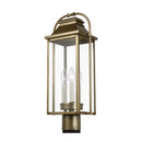 Three Light Post Lantern<br /><span style="color:#4AB0CE;">Entrega: 4-10 dias en USA</span><br /><span style="color:#4AB0CE;font-size:60%;">PREGUNTE POR ENTREGA EN PANAMA</span><br />Collection: Wellsworth<br />Finish: Painted Distressed Brass